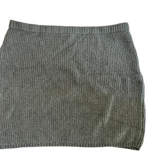 Universal Thread Women's Green Mini Sweater Skirt - Size XXL - NWT
